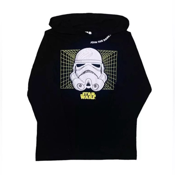Star Wars Other - Star Wars Long-sleeved T-shirt with hat, size SM/C/P/ 6 to 8 years.